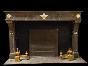 chm717 - black marble fireplace with white veining, measures cm W 181 x H 117